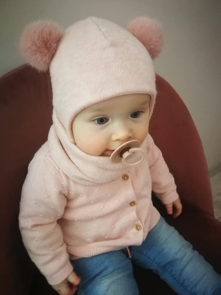 Kepurė su raišteliais Tomi 10
