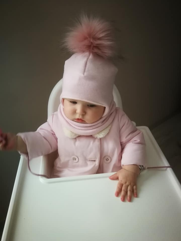 Kepurė su raišteliais Toni 4